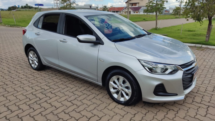 Imagem Onix Hatch Lt2